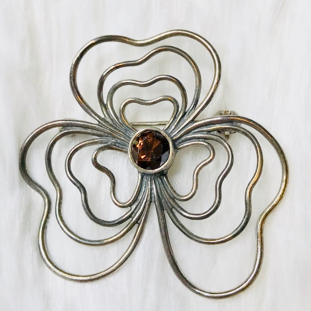 Vintage clover flower brooch